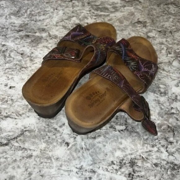 Spring Step Sandals - Size 6 - Picture 3 of 6